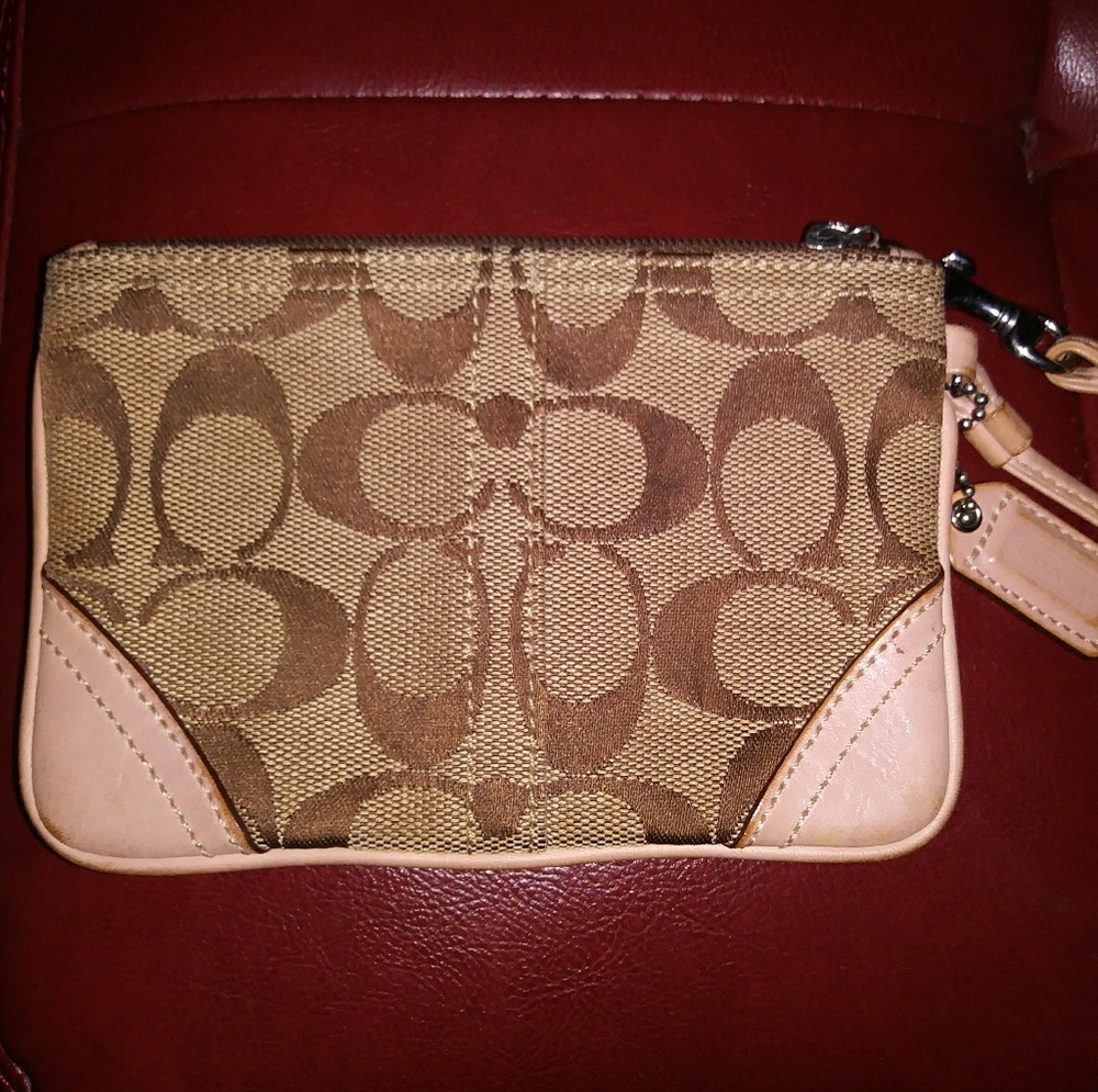 Wrislet coach